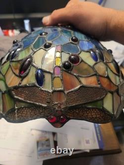 VTG Dale Tiffany/Tiffany Style Dragonfly Stained Beads Glass Round Lamp Shade