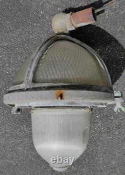 VTG. Industrial Large Gumdrop Shape Holophane Street Light withGlass Lamp Shades