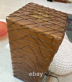 VTG Mid Century Modern Fiberglass & Wicker Caged Design Organic Accent Lamp 21