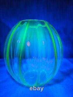 VTG Uranium Glass Sphere Lamp Shade