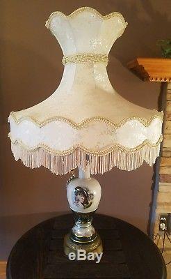 VTG VICTORIAN LADY PITCHER LAMP With HUGE BELL FLORAL LAMP SHADE With FRINGE TASSEL