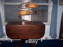 Vintage 1950's Majestic Z Zigzag Boomerang Table Lamp With Fiberglass shades USA