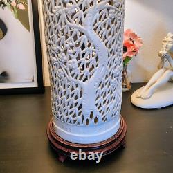 Vintage 50's BLANC DE CHINE Oriental Pierced Column Lamp Asian Embellished Shade