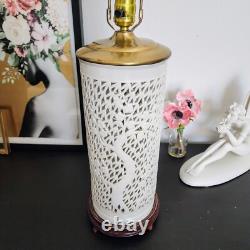 Vintage 50's BLANC DE CHINE Oriental Pierced Column Lamp Asian Embellished Shade