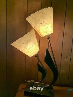 Vintage 50s MAJESTIC Lamp Fiberglass Shades Mid Century Modern Lighting Atomic