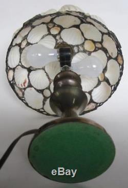 Vintage'85 Sculptural Hoosin Lampworks Sea Shell Lamp Shade Tiffany Style Light