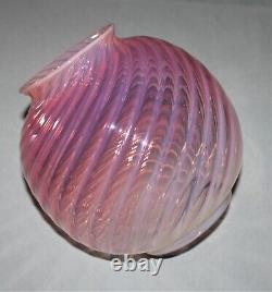 Vintage Antique Pink Opalescent Swirl Glass Parlor Lamp Shade 4-7/16 Fitter