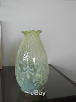 Vintage Art Nouveau Arts and Crafts Vaseline Glass Lamp Shade #1