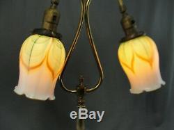 Vintage Brass Double Arm Table Lamp Light Matching Pulled Feather Glass Shades