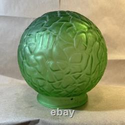 Vintage Collectible Uranium Vaseline Green Glass Light Shade INV-JDJ30