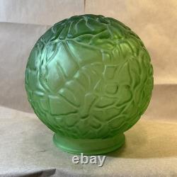 Vintage Collectible Uranium Vaseline Green Glass Light Shade INV-JDJ30