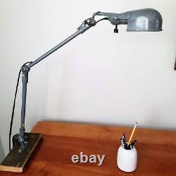 Vintage Craftsman Industrial Machinist Lamp. Articulating Desk Lamp