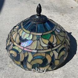 Vintage Dale Tiffany 14 Signed Stained Glass Lamp Shade No Cracks Or Breaks