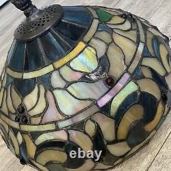 Vintage Dale Tiffany 14 Signed Stained Glass Lamp Shade No Cracks Or Breaks