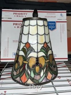 Vintage Dale Tiffany Signed Stained Leaded Slag Glass Jeweled Table Lamp Shade