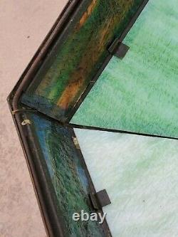 Vintage Green Slag Glass 6 Sided Hanging Light Nice Condition, Works Good
