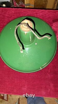 Vintage Industrial Pendant Light Classic Porcelain-enameled Metal Reflector Lamp