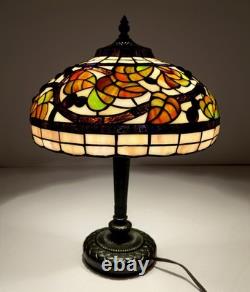 Vintage Leaded Art Glass Table Lamp Autumn Leaves Berries 17 Tall 12 Shade