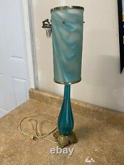 Vintage Mid Century Modern Blue Turquoise Glass Lamp w Iridescent Shade WORKS