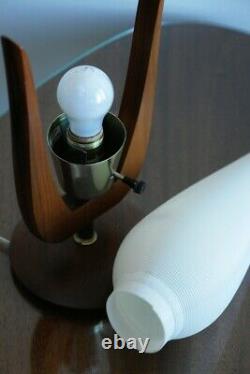 Vintage Mid-Century Modern HEIFETZ ROTAFLEX 21 Table Lamp with 2 Tones Shade