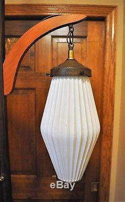 Vintage Mid Century Modern Tension Pole Floor Lamp White Ruffled Glass Shades