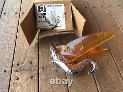 Vintage New In Box Hood Ornament Swan Lighted Amber