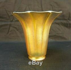 Vintage Quezal Tulip Gold Iridescent Favrile Art Glass Lamp Shade