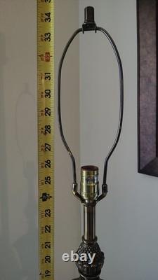 Vintage Stiffel Hollywood Regency Brass Acorn Tip Trophy Urn Table Lamp WithShade