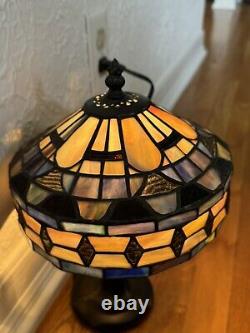 Vintage Tiffany Stye Lamp Shade Getric Looking Lots Of Colors 4.5 X 8.5