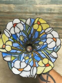 Vintage Tiffany- Style Handmade Stained Glass Flower Lamp Shade