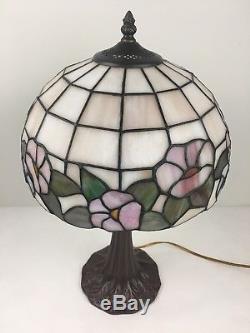 Vintage Tiffany Style Stained Glass Brass Lamp Shade Floral Flower MSRP $135