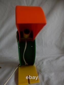 Vintage Toucan plastic light Ferrari Italian design 1970's