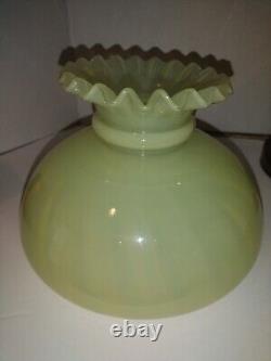 Vintage Vaseline Yellow Topaz Uranium Spiral Optic Table Crimped Top Lamp Shade