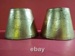 Vintage lamp shade pair. Very nice old fashion in gold leaf.in perfect condition