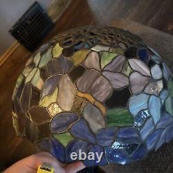 Vintage quoizel stained glass large hanging shade 20 tiffany style Flowers Rare