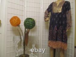 Vintage tall mid century 3 lucite globe shade table lamp