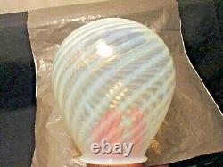 Vintageopalescent Swirl Shade4 Fitter