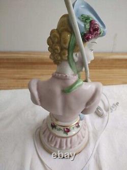 Vtg. Ceramic lady bust lamp withparasol shade