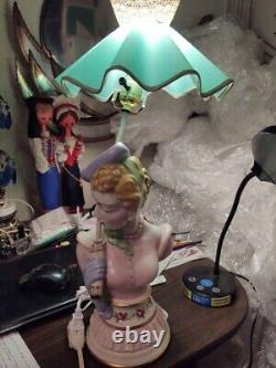 Vtg. Ceramic lady bust lamp withparasol shade