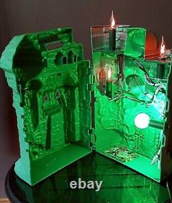 Vtg He-Man Castle Grayskull Snake Mountain Halloween Folk Art Lamps Lights VIDEO