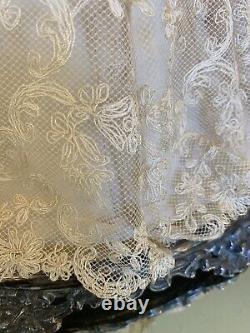 Vtg Ivory Embroidered Netting Lamp Shade Victorian Shabby Chic Cottage Core