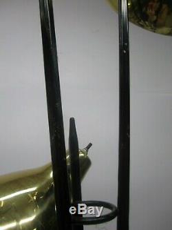 Vtg MCM Lightolier Gerald Thurston Floor Lamp Light Black 3 Brass Shade &Grilles