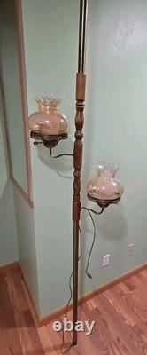 Vtg MID Century Modern Tension Pole Lamp Early American Floral Hurricane Shades