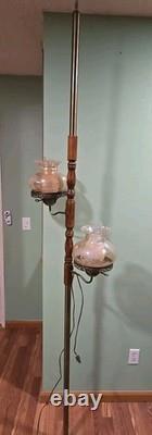Vtg MID Century Modern Tension Pole Lamp Early American Floral Hurricane Shades