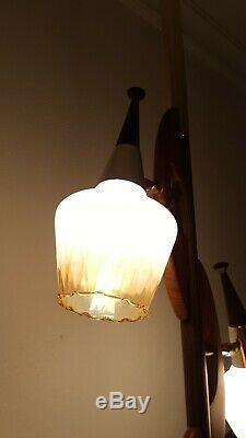 Vtg Mid Century 3 Way Tension Pole Floor Lamp 3 Light Retro Glass Shades Tulip
