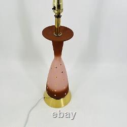 Vtg Mid Century Modern Atomic Airbrush Pink Lamp With Fiberglass Shade Retro MCM