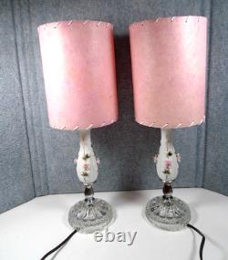 Vtg. Pair White Porcelain Boudoir Lamps/pink Fiberglass Whipstitch Shades-read